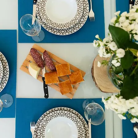 Zara D'amare A 10 Metri Dalla By Yohome * 佩萨罗