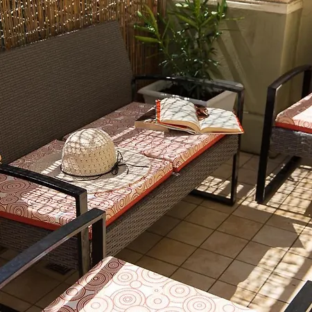 Zara D'amare A 10 Metri Dalla By Yohome Apartmán