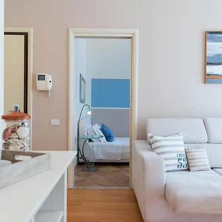 Apartment Zara D'amare A 10 Metri Dalla By Yohome Pesaro