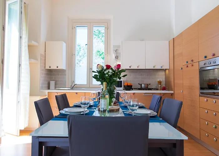 Zara D'amare A 10 Metri Dalla By Yohome Apartment *