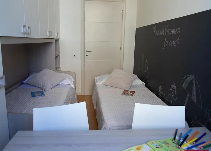 Zara D'amare A 10 Metri Dalla By Yohome *